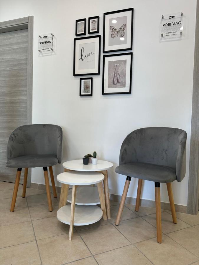 B&B Off Rooms And Relax Νάπολη Εξωτερικό φωτογραφία