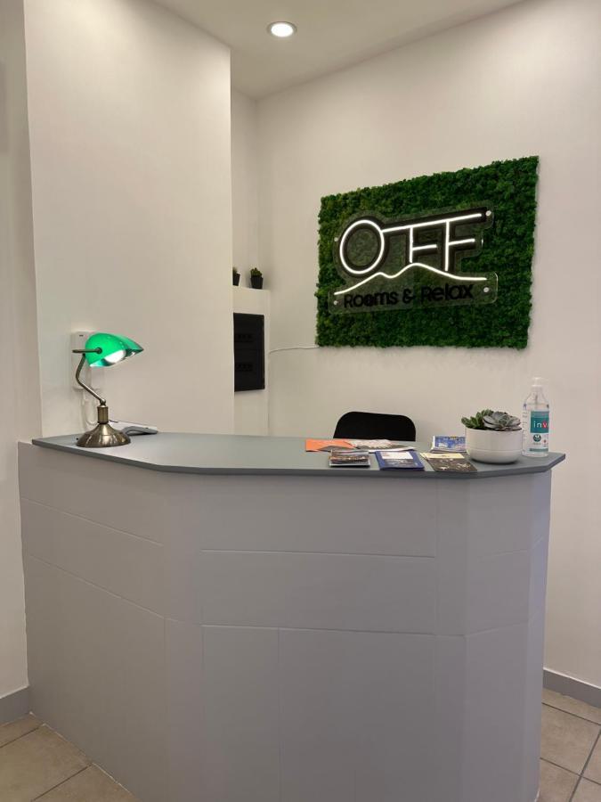 B&B Off Rooms And Relax Νάπολη Εξωτερικό φωτογραφία